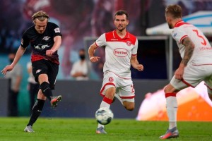 德甲焦点战前瞻:汉堡 VS 海登海姆,谁能率先破局? 德甲焦点战前瞻:汉堡 VS 海登海姆,谁能率先破局?