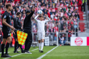 德甲：美因茨表现不理想，法兰克福状态回暖