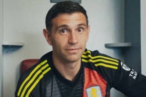 大马丁：维拉想英超争冠还需三四年，成为世界冠军未改变我的日常