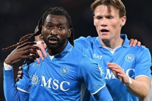 曝曼联欲免费签小麦搭档！卡塞米罗拒绝离开，阿莫林恐没钱买中场