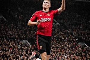 9000万欧！曼联锁定22岁德甲锋霸，卖人筹钱交易或引发足坛连锁反应