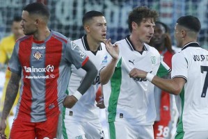 一场3-2上演极限绝杀,升班马极限绝杀,登顶意甲积分榜榜首 一场3-2上演极限绝杀,升班马极限绝杀,登顶意甲积分榜榜首