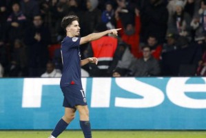 巨星联袂!皇马追逐大巴黎核心维蒂尼亚,姆巴佩牵动转会风云 巨星联袂!皇马追逐大巴黎核心维蒂尼亚,姆巴佩牵动转会风云