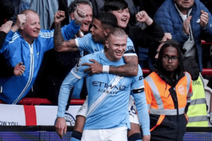 英超4轮不败!曼城连抢10分,重回争冠行列,哈兰德建功再破纪录! 英超4轮不败!曼城连抢10分,重回争冠行列,哈兰德建功再破纪录!