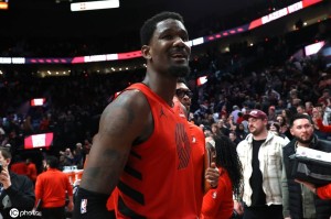 给杨瀚森腾位置?开拓者与艾顿达成买断协议 给杨瀚森腾位置?开拓者与艾顿达成买断协议