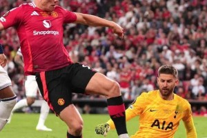 有一种预感，上赛季曼联和热刺的剧本，本赛季已经有两个球队照着演了——你觉得欧联决赛谁对谁