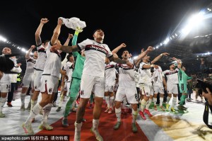 重磅！意甲首例海外联赛或在澳洲上演！米兰科莫远征袋鼠国，圣西罗为冬奥让路，球迷炸锅了？