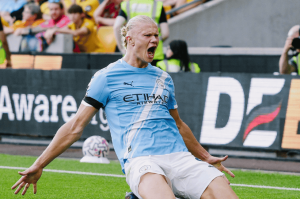 哈兰德双响,超越快乐男孩!新援传射建功,曼城4-0狼队夺开门红 哈兰德双响,超越快乐男孩!新援传射建功,曼城4-0狼队夺开门红