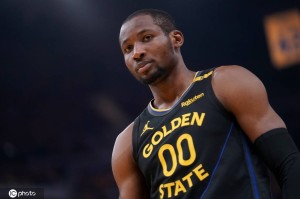 若勇士报价3年7500万+球员选项 库明加会同意续约 若勇士报价3年7500万+球员选项 库明加会同意续约