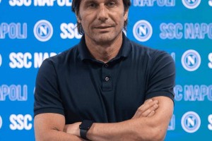 悲剧降临！卫冕冠军9号中锋重伤缺阵三个月，扰乱主帅战术安排