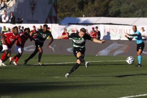 约克雷斯让阿森纳球迷泪目：从小枪迷，斩了意中人，主动放弃薪资