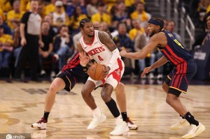 难堪大用!本轮三场败仗火箭太子场均8分 三分球14中2 难堪大用!本轮三场败仗火箭太子场均8分 三分球14中2