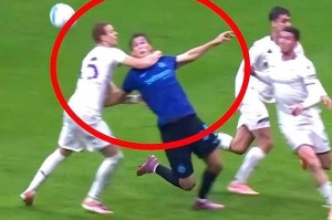 真巧合？三连战遭遇争议判罚，国米幸运乌龙绝杀折射意甲悲哀