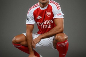 祖比门迪:塔帅是欧洲顶级教练 去年欧冠唯有枪手能真正抗衡巴黎 祖比门迪:塔帅是欧洲顶级教练 去年欧冠唯有枪手能真正抗衡巴黎