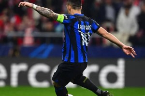 次回合主场艰难淘汰巴萨，劳塔罗伤缺能否坚持？国米还能依靠邓弗里斯吗？