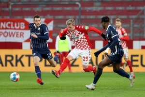 德乙黑马主场弑杀德甲劲旅!德国杯今夜或现惊天冷门 德乙黑马主场弑杀德甲劲旅!德国杯今夜或现惊天冷门