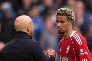 斯洛特透露埃基蒂克不会受到罚款处罚的原因