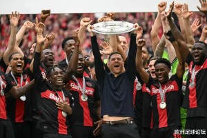 已敲定！曝滕哈赫下赛季执教德甲巨人