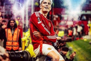 曝加纳乔与曼联彻底闹翻，首选转会切尔西！恐影响桑乔2500万转会