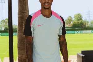 拉什福德想去巴萨曼联却推销给皇马！阿隆索断然拒绝，4000万太贵且不适合