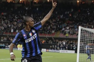 2010年国际米兰夺得欧冠以后，为什么卖掉了球队的当家球星埃托奥？