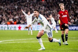 闪电截胡!巴萨击败10大豪门抢下19岁瑞典妖星,曾在欧冠绝杀曼联 闪电截胡!巴萨击败10大豪门抢下19岁瑞典妖星,曾在欧冠绝杀曼联