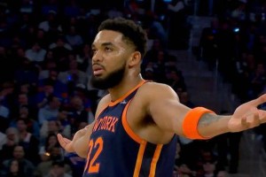 一场2-2!让意甲争冠生变:那不勒斯爆冷+领先1分,国米重燃希望 一场2-2!让意甲争冠生变:那不勒斯爆冷+领先1分,国米重燃希望