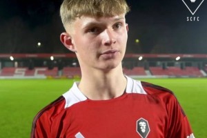 太阳报:阿森纳有望25万镑+高额附加费签索尔福德U18前锋赖特 太阳报:阿森纳有望25万镑+高额附加费签索尔福德U18前锋赖特