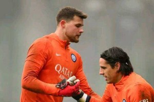 国际米兰应谨慎考虑奥纳纳的重返,小马丁需更多机会发展 国际米兰应谨慎考虑奥纳纳的重返,小马丁需更多机会发展