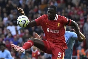 1.5亿天才绝境爆发!利物浦四连败后惊现逆转密码,更衣室暗流涌动 1.5亿天才绝境爆发!利物浦四连败后惊现逆转密码,更衣室暗流涌动