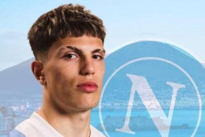 那不勒斯报价5000万,加纳乔自荐皇马、接洽阿森纳 那不勒斯报价5000万,加纳乔自荐皇马、接洽阿森纳