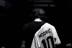 莫德里奇告别皇马：13年了这里是我永远的家 不说再见