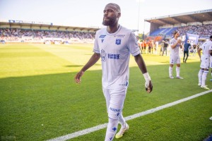 3-1，法甲第15掀翻法甲第7，法甲4冠王迎首胜，22岁卢谢2妙传