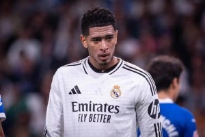 补时绝杀！皇马2-1逆袭，创造两大纪录，重回西甲榜首