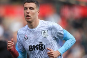 罗马诺：艾斯特福与伯恩利达成续约，新合同有效期至2030年6月