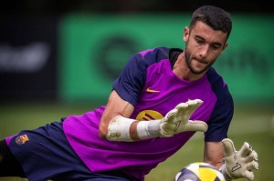 48小时闪电战,巴萨续约佩尼亚后急租科莫,小法砸80万押宝意甲首秀 48小时闪电战,巴萨续约佩尼亚后急租科莫,小法砸80万押宝意甲首秀