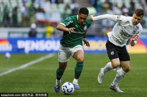 皇马左翼之争:罗德里戈与维尼修斯的命运对决 皇马左翼之争:罗德里戈与维尼修斯的命运对决