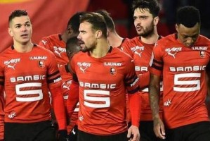 法甲焦点战：朗斯主场争胜，欧塞尔客场逆袭？