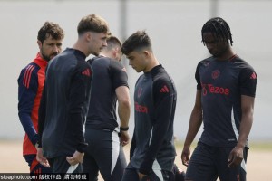 贝克汉姆罕见发飙!怒斥曼联球员:你们不配穿红魔战袍! 贝克汉姆罕见发飙!怒斥曼联球员:你们不配穿红魔战袍!