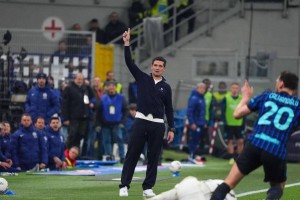 国际米兰3-2逆转尤文图斯，齐沃首次战胜意甲传统劲旅，争冠步伐明显加快