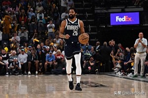 在被黄蜂裁掉后，状态下滑的前独行侠后场老将将会转战德甲豪门？