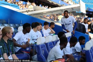 切尔西紧急召回杰克逊!锋线危机引发转会风波 切尔西紧急召回杰克逊!锋线危机引发转会风波