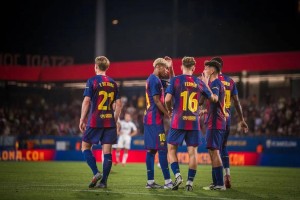 凌晨1点30巴萨迎西甲首演：新10号+新门将亮相！剑指4连杀