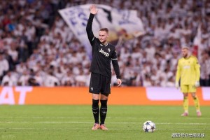 尤文图斯客场0比1输皇马,场面完全被压制,迪格多次神扑,图多尔下课进入倒计时 尤文图斯客场0比1输皇马,场面完全被压制,迪格多次神扑,图多尔下课进入倒计时