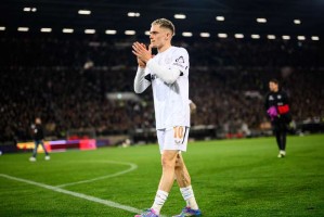 曼城的竞争对手来了！曝阿隆索要求皇马签维尔茨，核心位置是关键