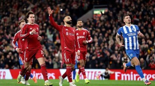 足总杯利物浦3比0布莱顿晋级，多点开花完成零封，萨拉赫强势延续