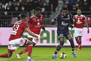 埃因霍温VS那不勒斯!落魄豪门生死战,三大看点定胜负 埃因霍温VS那不勒斯!落魄豪门生死战,三大看点定胜负