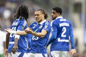 3-1，法甲第7掀翻法甲10冠王，11轮不败，20岁切尔西旧将1球1妙传