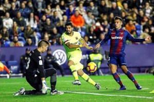 西甲收官战：巴列卡诺主场迎战马洛卡