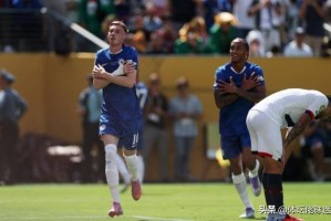 走下神坛！蓝军简单粗暴碾碎巴黎幻梦，简单足球撕碎“无解”神话